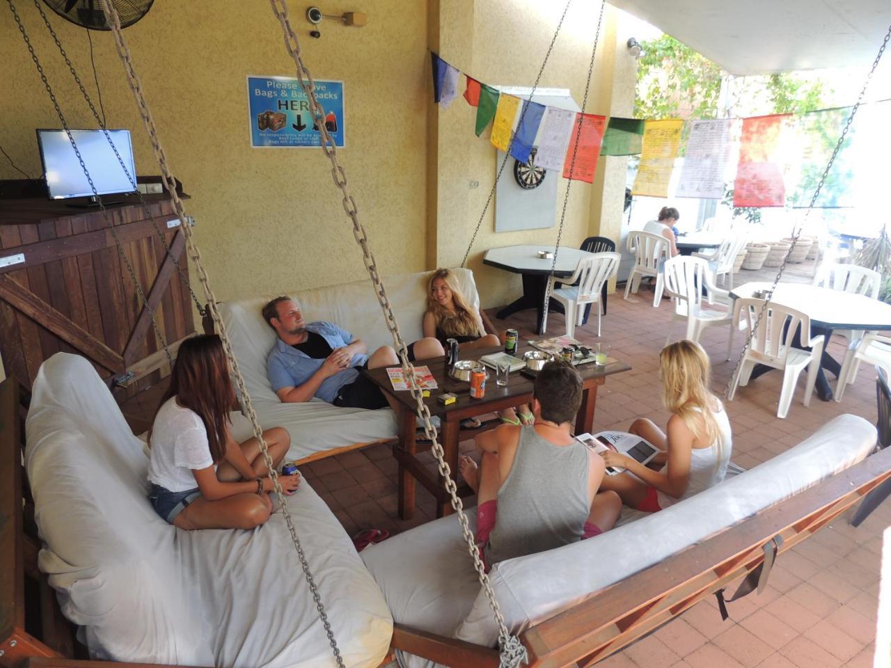 Reef Backpackers Hostel